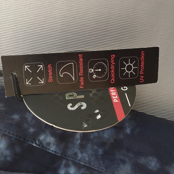 🆕 Split stretch Performance Golf ⛳ Shorts - Picture 4 of 6